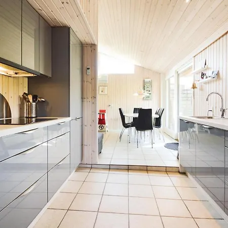 Two-bedroom Holiday In Haderslev Hébergement de vacances Kelstrup Strand